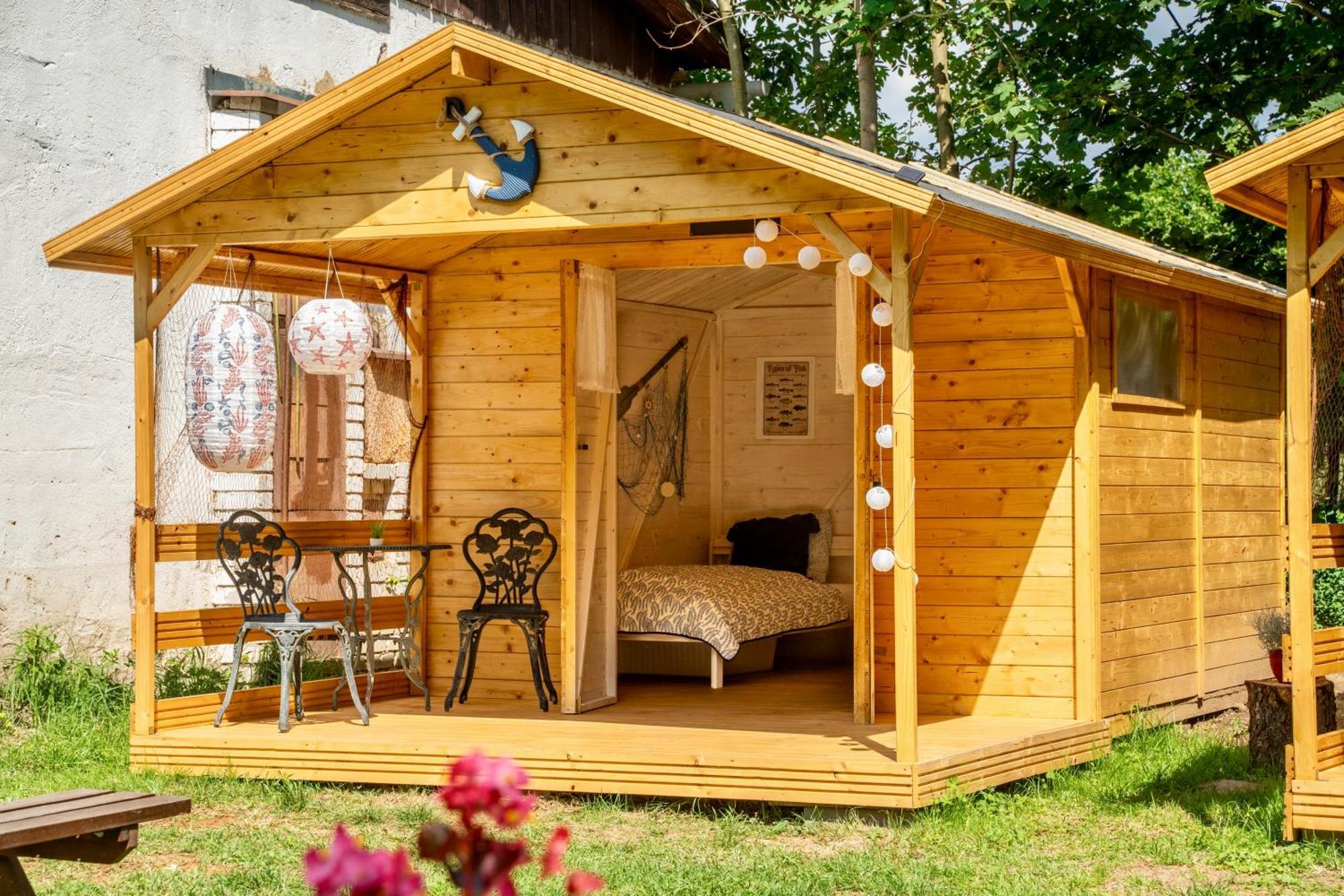 Ostende - Chatky U Sazavy Chocerady Exteriör bild